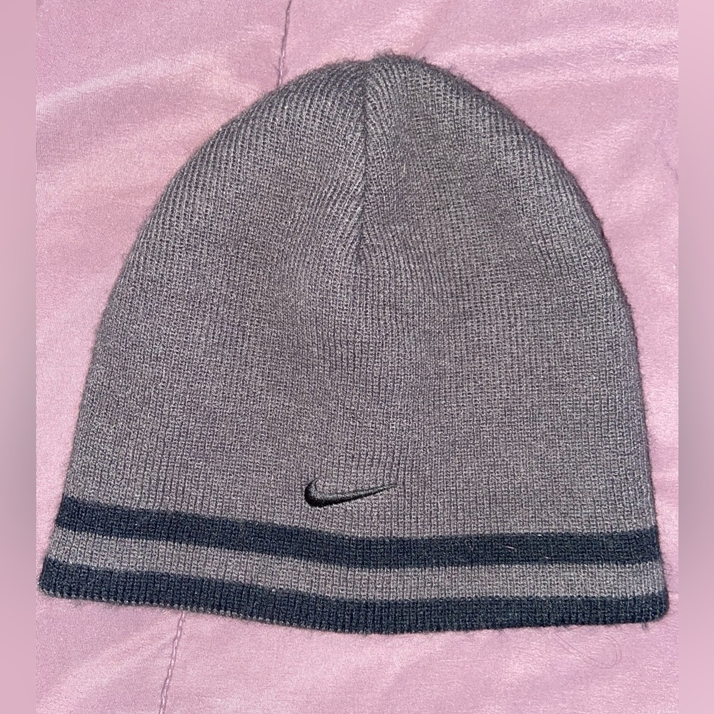 Nike Two-Tone Gray Beanie Kids